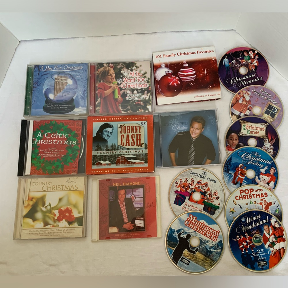 CHRISTMAS CD’s  | Set of 16